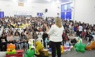 Primeiro Encontro Regional de Educação Infantil Vale do Jauru é realizado em Araputanga