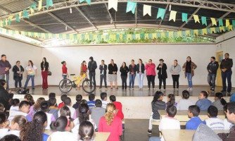 Alunos recebem premiações do Concurso de Redação sobre o Combate ao Abuso e Exploração Sexual de Crianças e Adolescentes