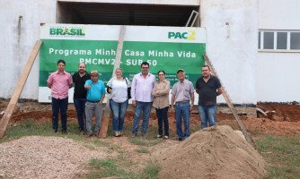 Iniciada obra para conclusão de unidade de saúde e várias ações de pavimento em Araputanga
