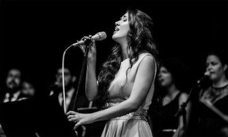 Patrícia Romania se apresenta em Encontro de Louvor neste sábado na cidade de  Araputanga