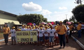 Caminhada marca encerramento da campanha contra abusos de crianças e adolescentes