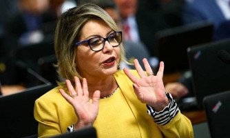 Selma alega que “ainda está no cargo” e tenta impedir STF de mandar empossar Fávaro