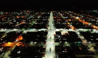 Iluminação de LED beneficia população e gera economia em São José dos Quatro Marcos