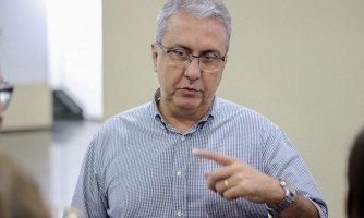 Assessoria divulga nota com resultado positivo para Covid-19 do exame de Adriano Silva