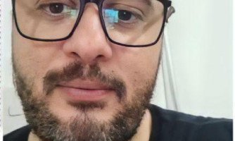 Deputado vence primeira etapa de recuperação e inicia fisioterapia