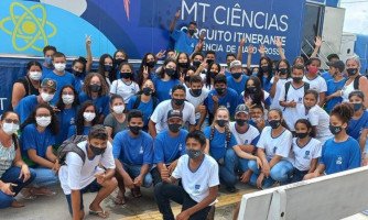 MT Ciências atende mais de 500 alunos durante Circuito Itinerante em Araputanga