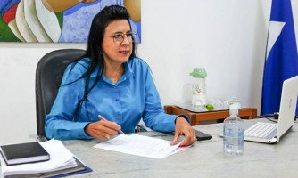 Prefeita de Cáceres propõe aumento de 24% no próprio salário; vice e secretários se beneficiam