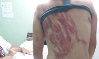 Filha aciona a PM e homem é preso ao ser flagrado espancando mulher nua em Mato Grosso