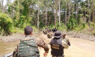 Operação da Polícia Federal destrói maquinários e fecha garimpo ilegal em MT