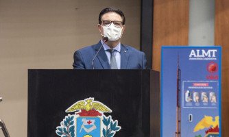 Lei do deputado Dr. Gimenez incentiva jovens a doarem sangue e medula óssea
