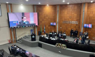 Deputado cobra que leitos UTI desativados da pandemia sejam destinados para atender hospitais do interior do Estado