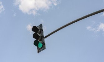 Semáforos irão proporcionar maior segurança em cruzamentos de avenidas em Araputanga