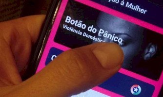 Em um ano, mais de 5 mil mulheres receberam 'botão do pânico' em Mato Grosso