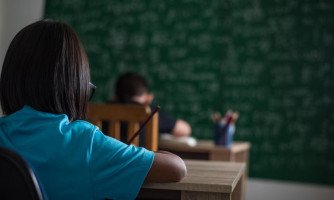 SEDUC afasta professor acusado de assediar quatro meninas em Mato Grosso