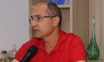 Prefeito considera estelionato eleitoral proposta não cumprida por parlamentar que denuncia recusa de emenda