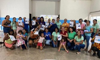 Assistência Social de Indiavaí realiza entrega de 27 cartões às famílias do município