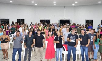 Confraternização entre servidores evidência as metas alcançadas pela administração de Indiavaí