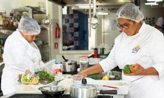 Seduc divulga finalista de São José dos Quatro Marcos e mais 13 participantes  no SuperChef da Rede Estadual de Ensino