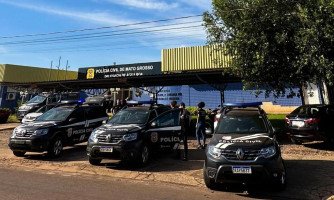 Polícia Civil de Mato Grosso apreende namorada de menor que matou os pais no RJ