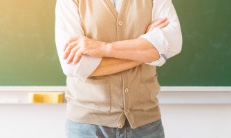 Educadores poderão receber 16º e 17º salários em Mato Grosso