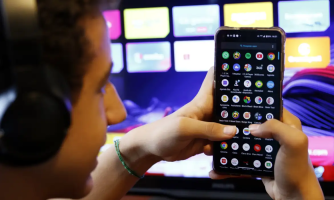 Senado aprova projeto contra adultização de crianças na internet