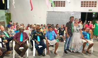 Figueirópolis d’Oeste promove Baile do Havaí para a Melhor Idade