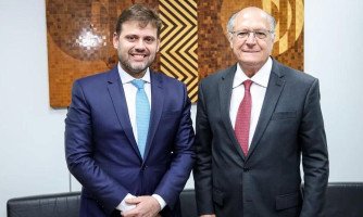 Irajá Lacerda surpreende novamente: após trazer sete ministros a Cáceres, agora ele trará o Presidente da República em exercício para inaugurar a ZPE