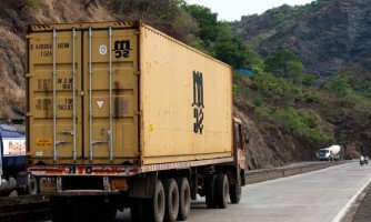 Caminhoneiro tem nome limpo após ser falsamente ligado a furto de 64 celulares