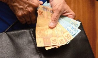 Salário mínimo poderá chegar a R$ 1.631 a partir de janeiro de 2026