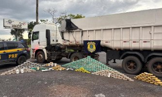 Caminhão que saiu de Cáceres é apreendido com 367 tabletes no Trevo do Lagarto