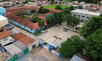 Governador de Mato Grosso anuncia 300 bolsas integrais de graduação e pós-graduação para Araputanga e região