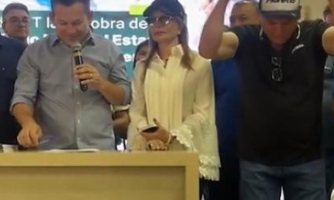 Moretto tenta minimizar fala após admitir ligação com empresa durante evento; deputado alega “vício de linguagem”