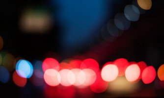 Mulher é presa em flagrante por queimar a própria filha com ferro quente em Mato Grosso