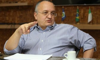 Pedro Taques será testemunha em CPI do Senado que investiga suspeitas de fraudes em consignados na gestão Mauro Mendes