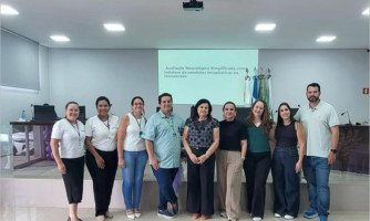 Equipe de Unidade Básica de Saúde participa de capacitação sobre hanseníase em Indiavaí