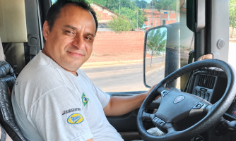 Caminhoneiro que sofreu AVC e teve trabalho interrompido pede ajuda financeira para custear tratamento em Araputanga