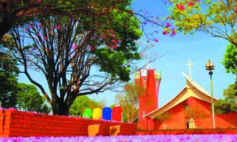 Inicia segunda-feira decoração de natal da Praça dos Bandeirantes em Quatro Marcos