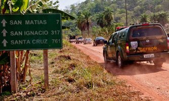 Caminhonete roubada em Araputanga é encontrada na Bolívia