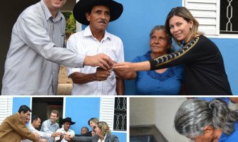 Prefeito de Araputanga entrega casas do Programa “Minha Casa, Minha Vida”