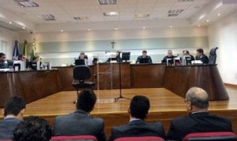 TRE indefere registro e barra candidatura de Riva ao Governo
