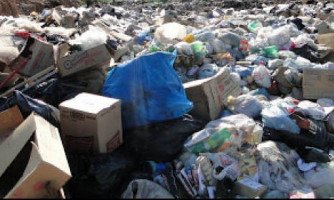 Lei em vigor no país proíbe que municípios brasileiros usem lixões
