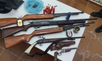 Polícia apreende armas, munições e motocicletas adulteradas em Jauru