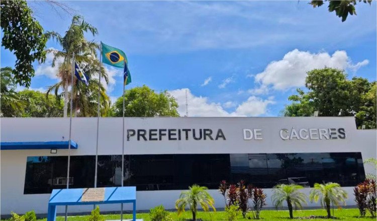 Prefeitura de Cáceres (MT) é condenada por falhas em ônibus escolares